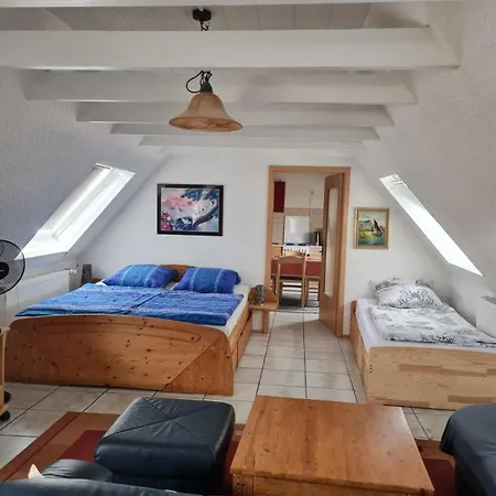 Thatsani Vacation Appartement Altrip